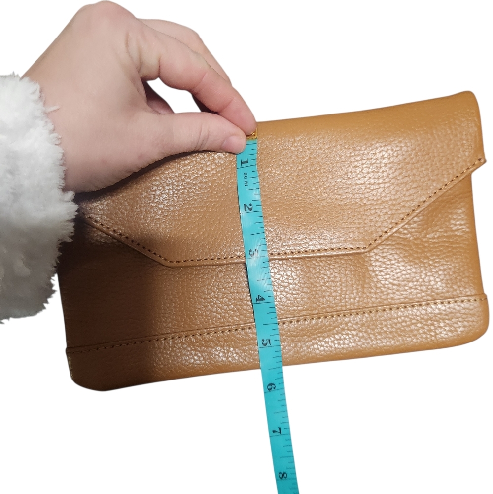 L.L. Bean Light Brown Leather Wristlet - Picture 4 of 10